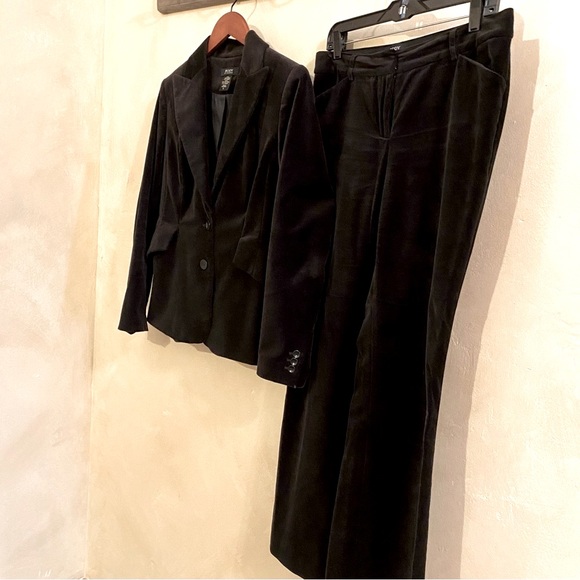 🪶Rare Velvet VICTORIA’S SECRET Sexy Christy-Fit Brown Pant Suit-8 - Picture 7 of 16